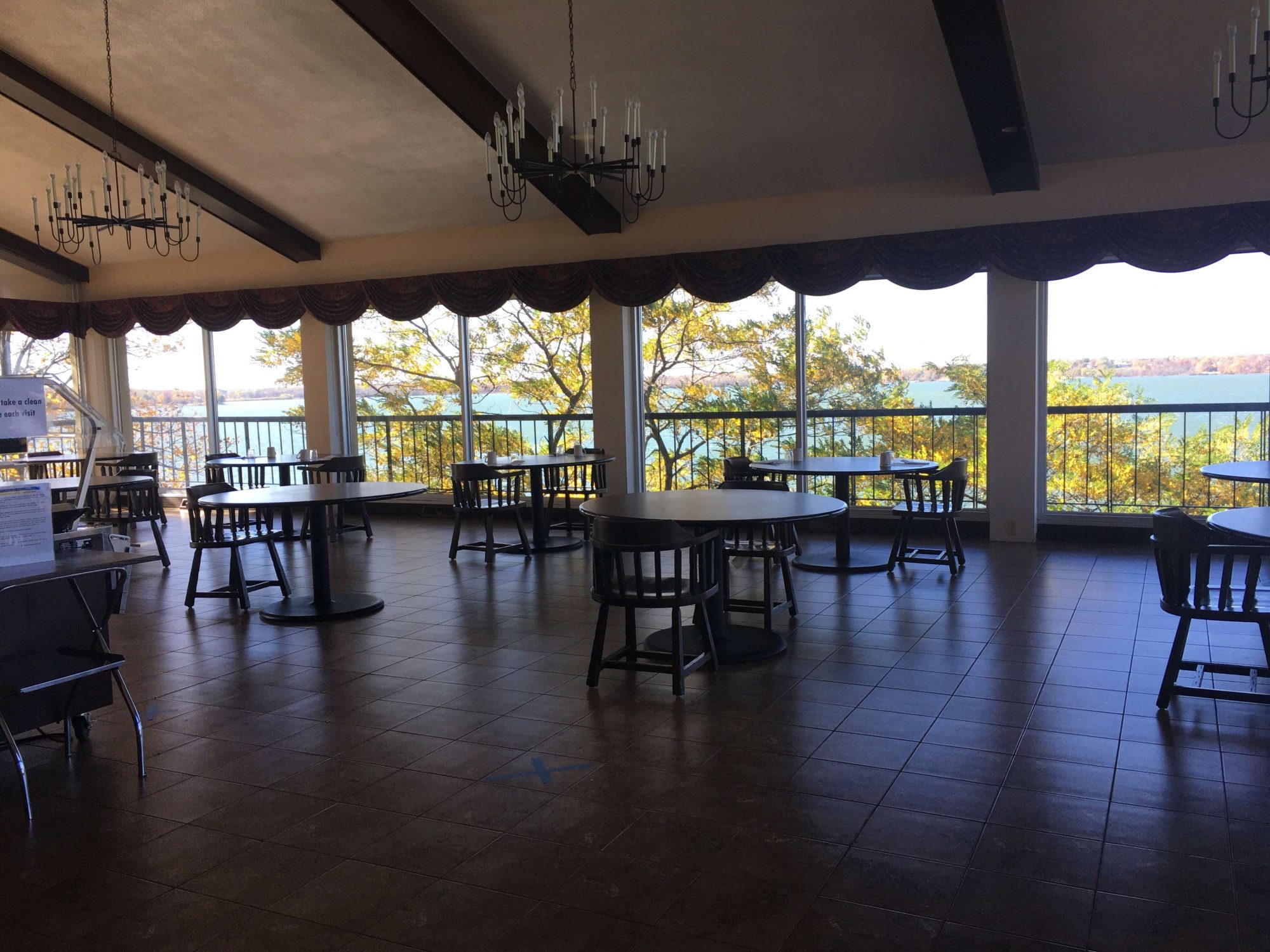 Multiple tables with an amazing view of Buffalo Lake